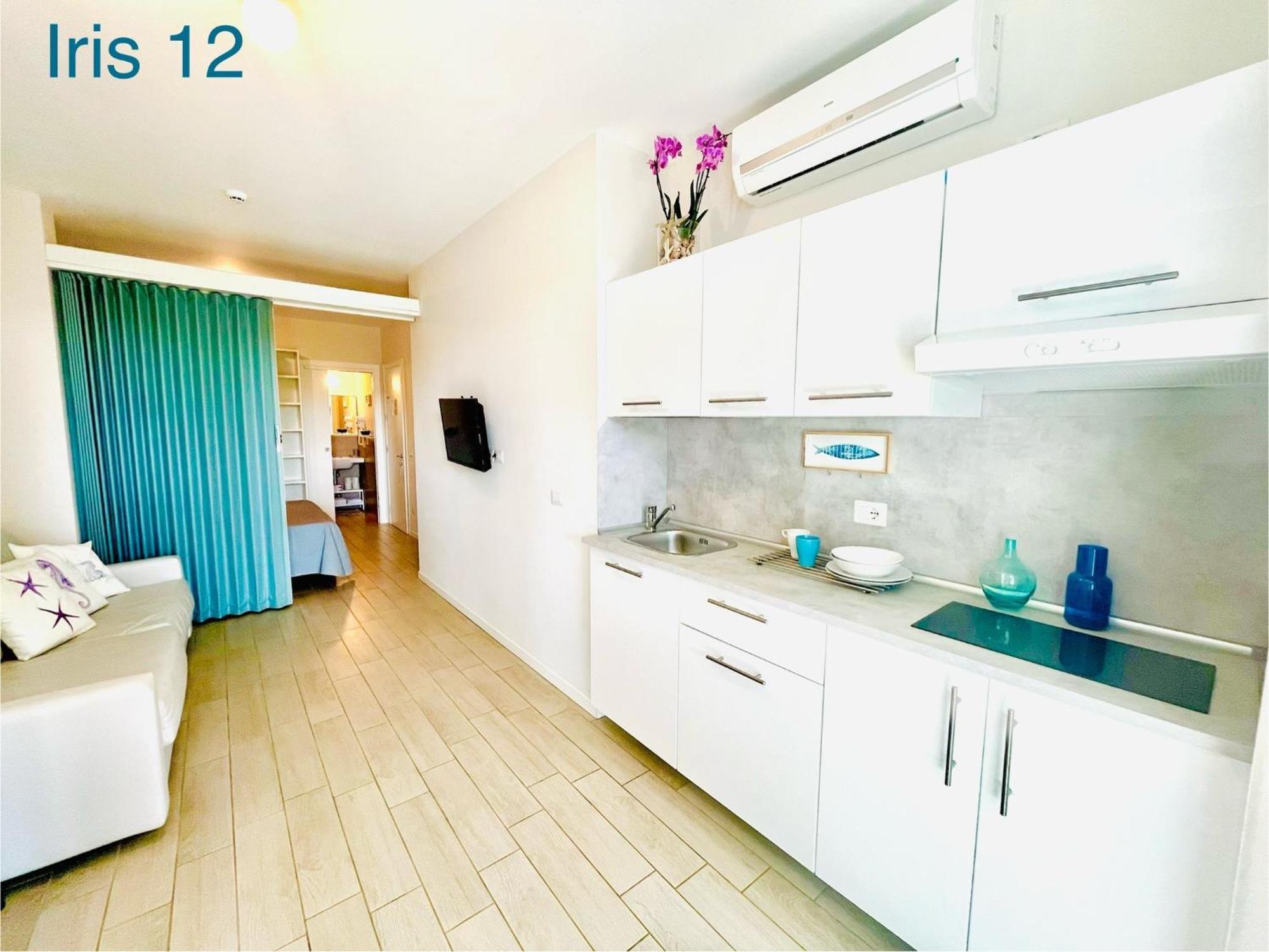 Residence Aries Cesenatico Kültér fotó